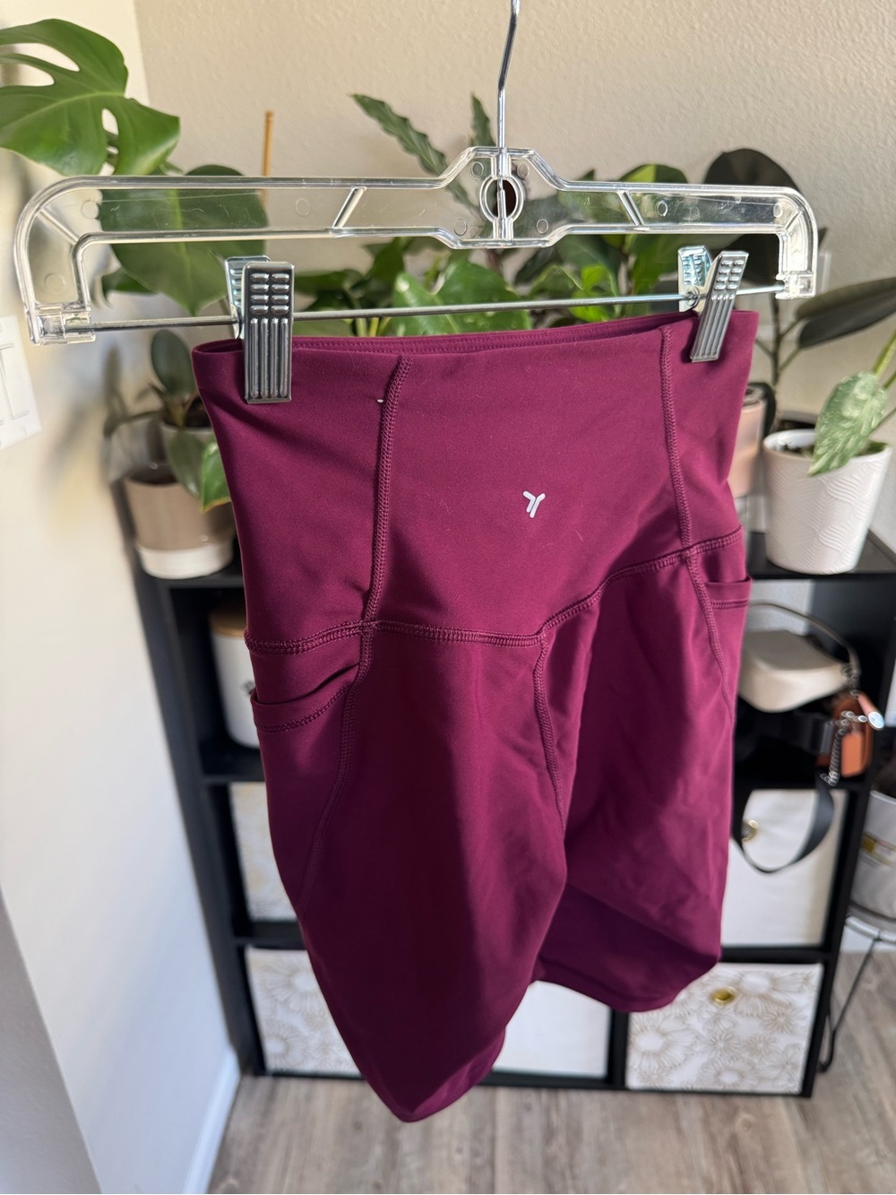 Old Navy Women's Athletic Shorts in Burgundy